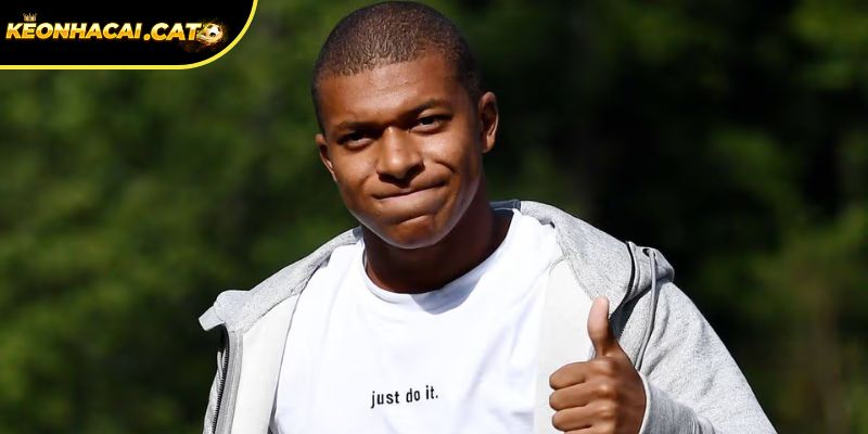Tổng quan thông tin thiếu thời của Kylian Mbappe