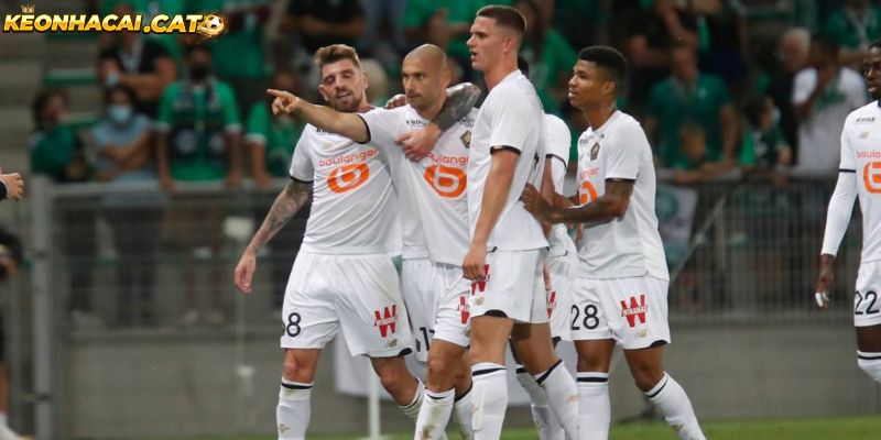 Soi kèo Paris FC vs Lille chi tiết