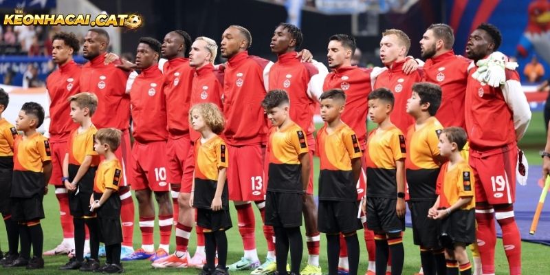 Canada đặt mục tiêu tiến sâu nhất có thể